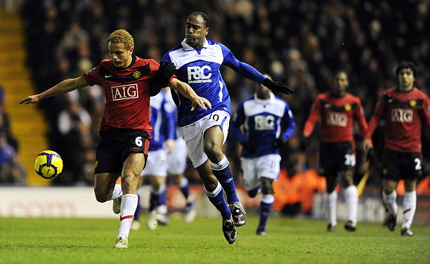 凭借一记头 凭借一记头